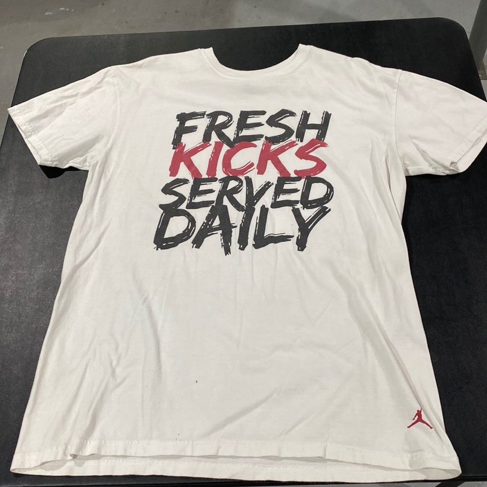 Jordan graphics tee